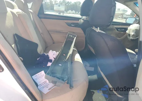 2015 Nissan Altima 2.5 из США, поврежденный, VIN 1N4AL3AP1FC106799